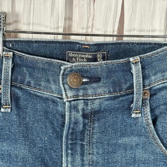 Abercrombie & Fitch Flare High Rise Jeans 30/10 - Picture 3 of 7